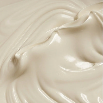 Skindae Hydra Heal Body Butter – hydrating body butter, rich cream texture – macro swirls